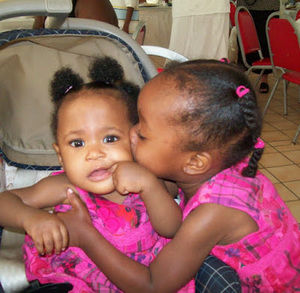 Meet your Posher, Dori